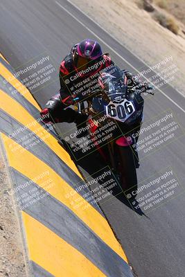 media/Oct-08-2022-SoCal Trackdays (Sat) [[1fc3beec89]]/Turn 16 Inside (1130am)/